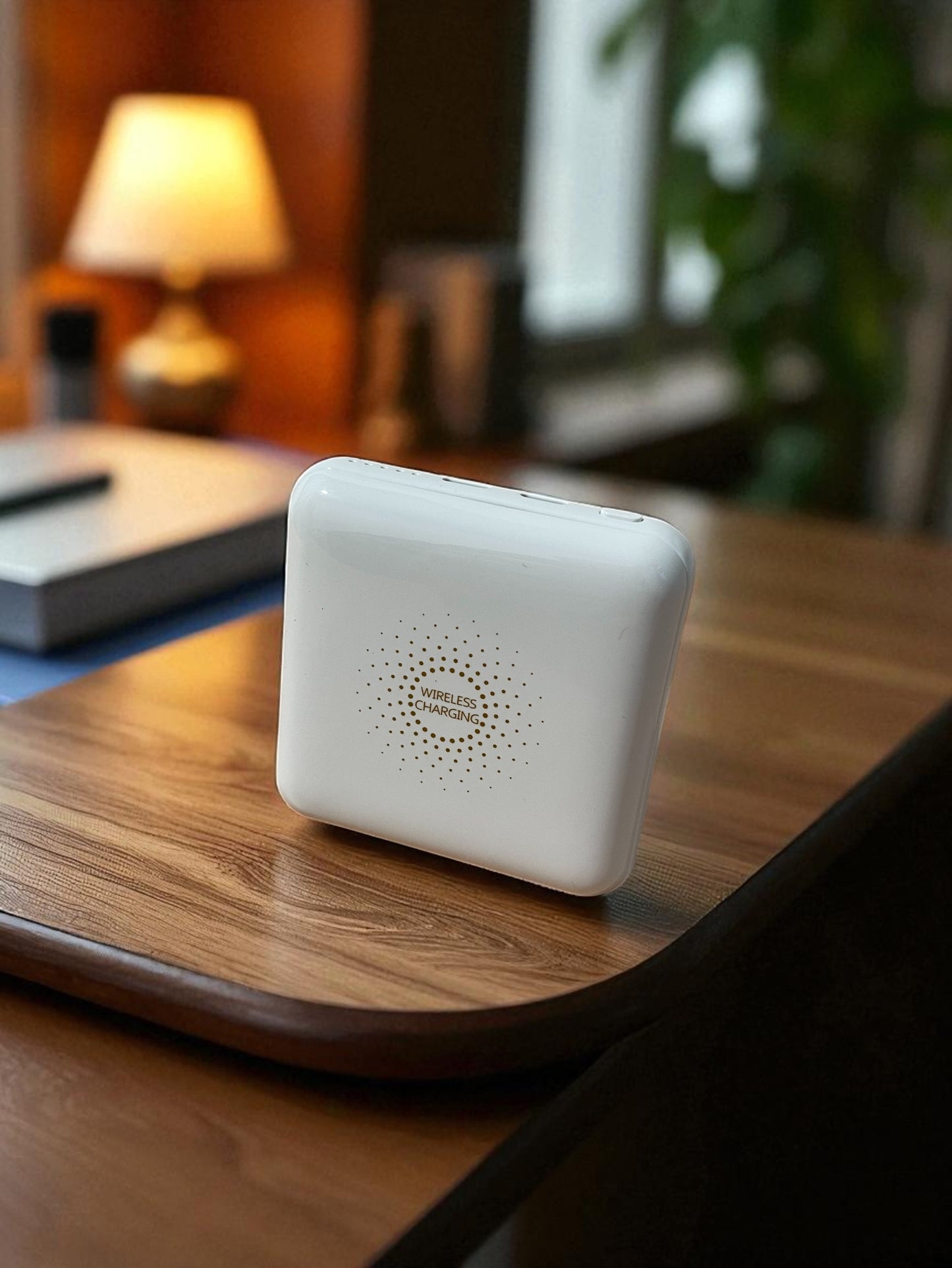 Super Mini Magnetic Wireless Charger – Pocket-Sized MagSafe Power Bank for iPhone