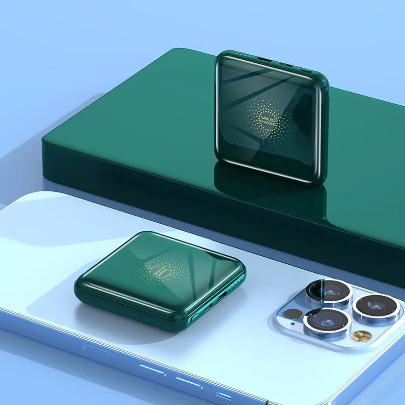 Super Mini Magnetic Wireless Charger – Pocket-Sized MagSafe Power Bank for iPhone